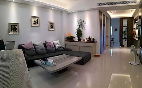 Love Happiness Inn