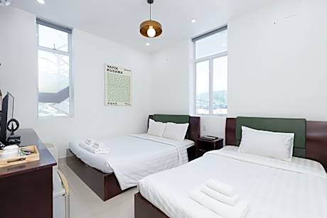 Triple Room with Mountain View