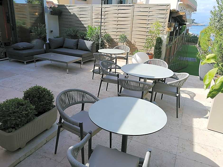 Hotel Miramar- Cap d'Antibes - La Garoupe plage