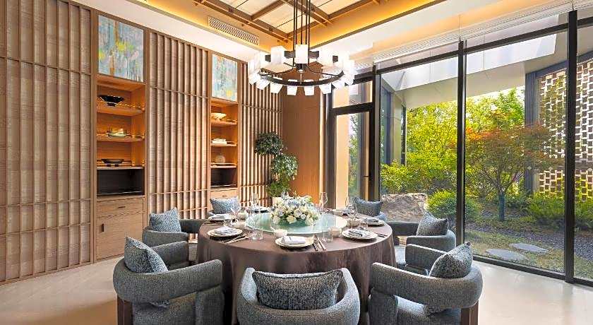 Indigo Suzhou Jinji Lake By IHG