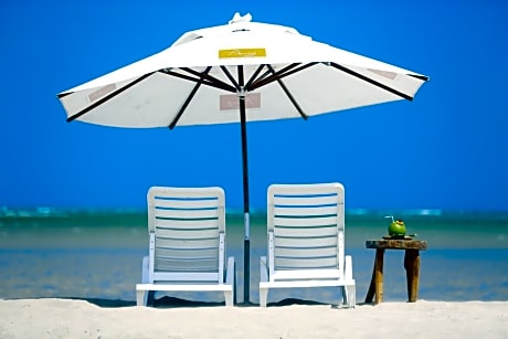 Anga Beach Hotel