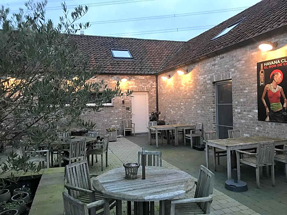 B&B Quarterhouse