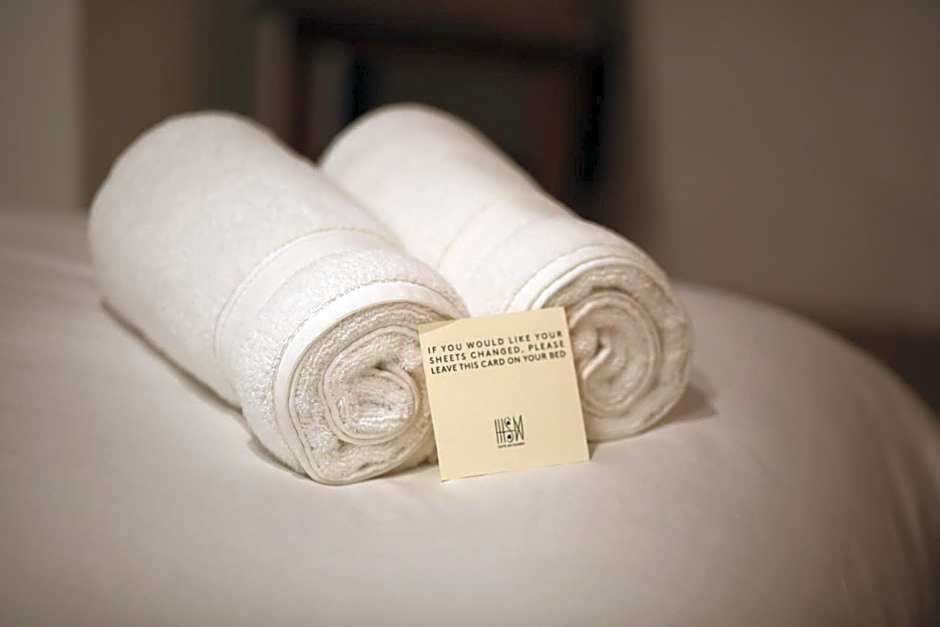 Hotel Sin Nombre