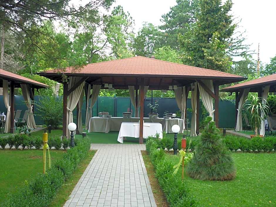 Hotel Baneasa Parc