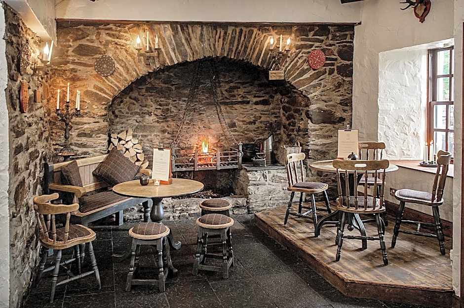 The Falls Of Dochart Inn