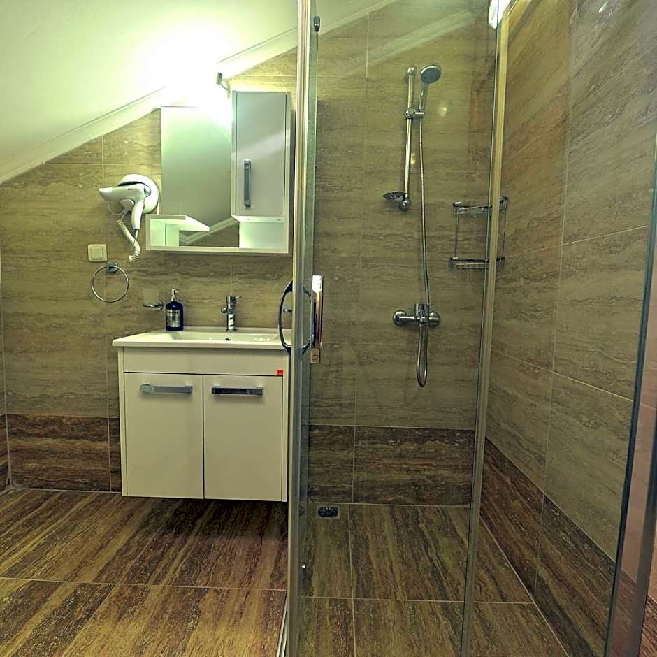 Ozgur City Residence