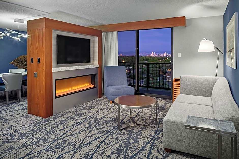 DoubleTree by Hilton Hotel Denver