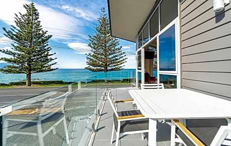 2 Bedroom Deluxe Apartment