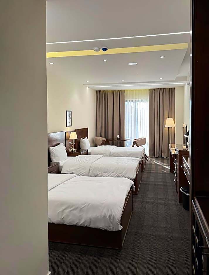 North paradise hotel