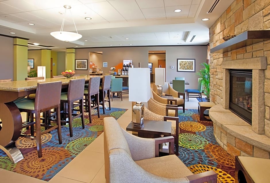 Holiday Inn Express Hotel And Suites St Joseph By IHG