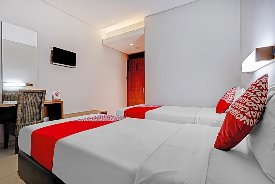 Super OYO Flagship 90501 Hotel Montameri