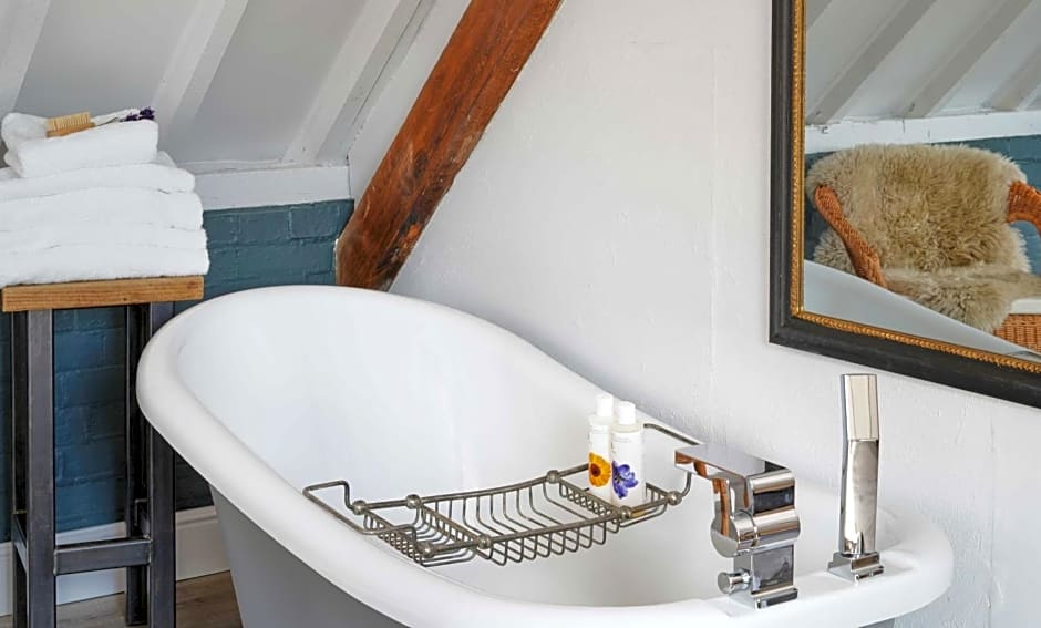 Bird & Carter Fonthill