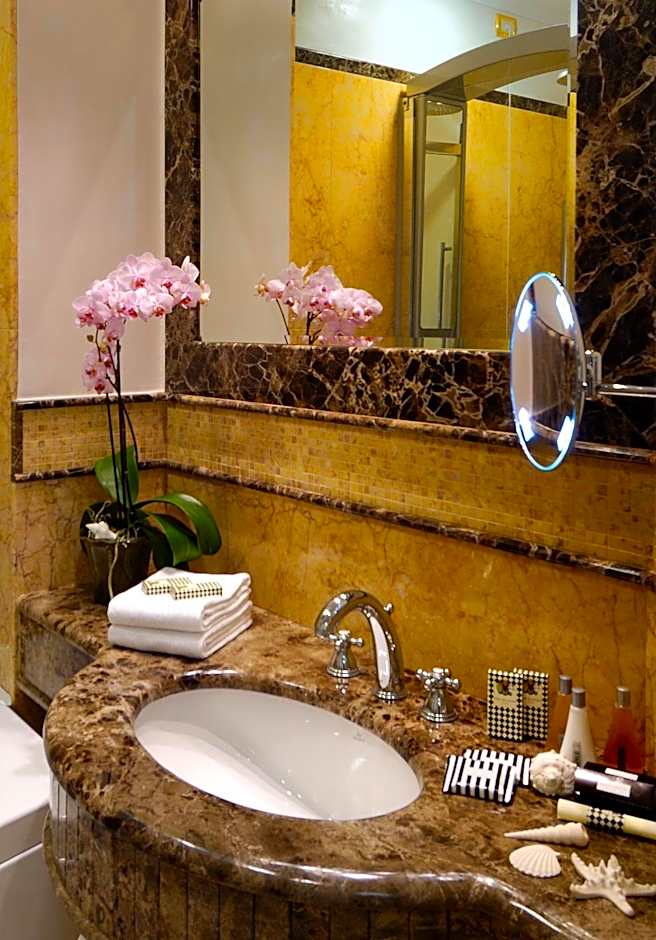 Hotel De Londres