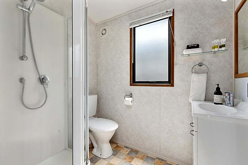 Bowentown Beach Holiday Park