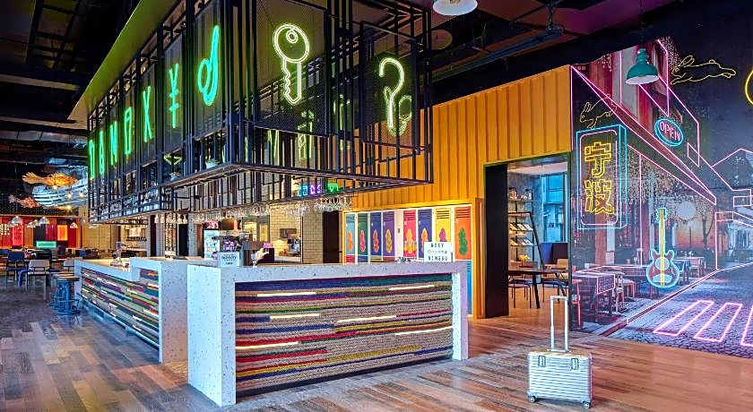 Moxy Ningbo Old Bund
