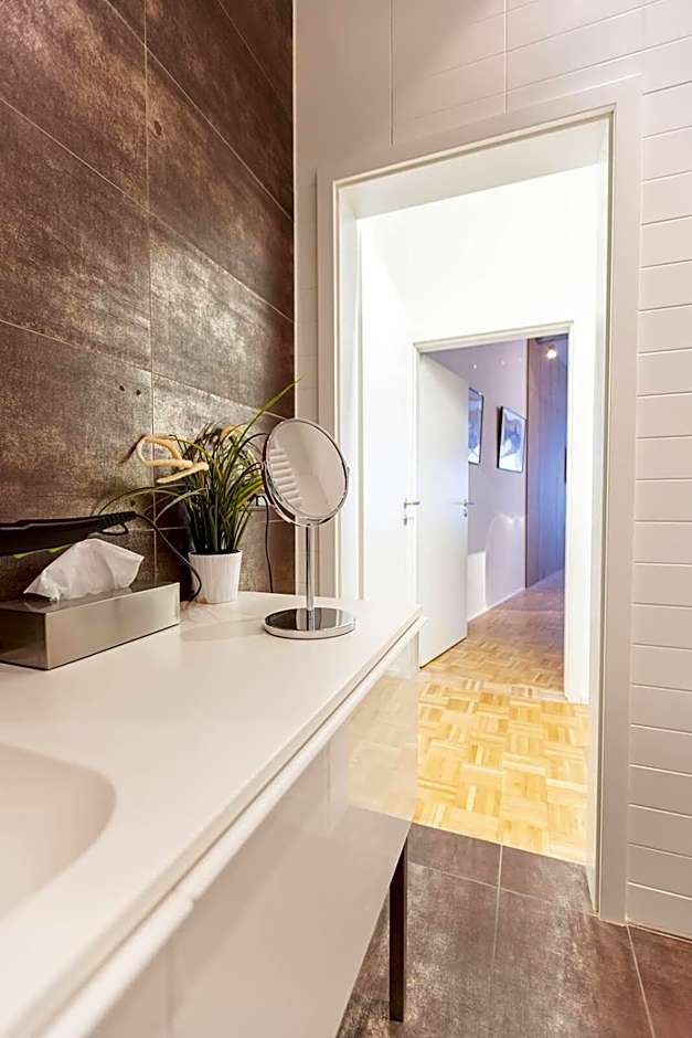Green Residence Boutique Lofts & Villa am Park