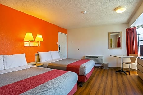 Premium Quadruple Room