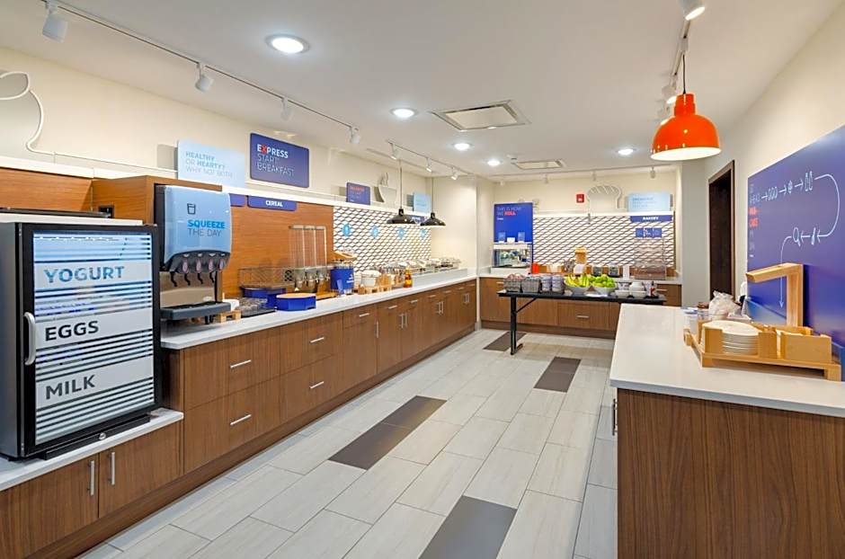 Holiday Inn Express And Suites Abingdon By IHG
