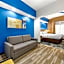 Comfort Suites Perrysburg - Toledo South