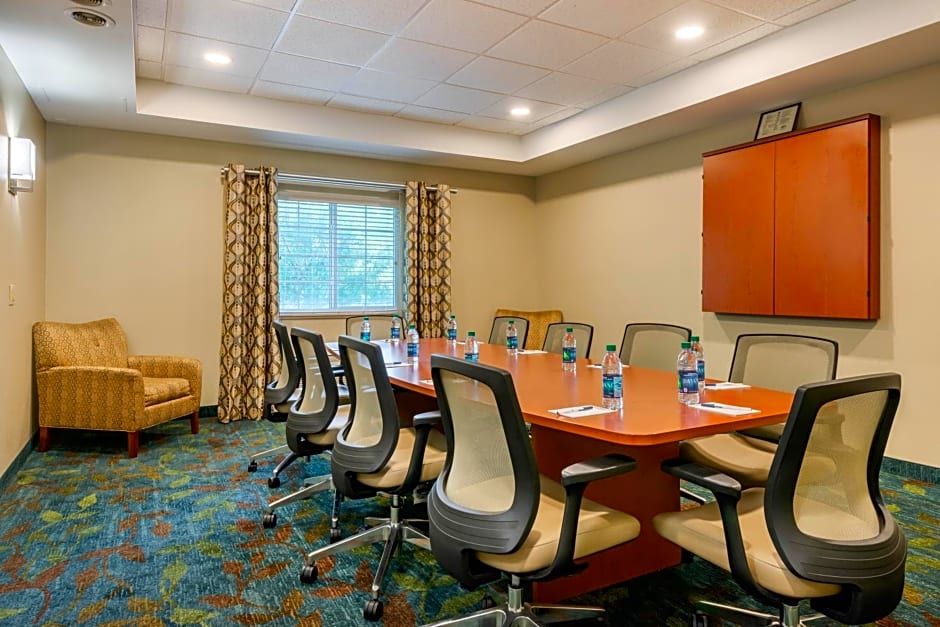 Candlewood Suites Fort Myers/Sanibel Gateway By IHG
