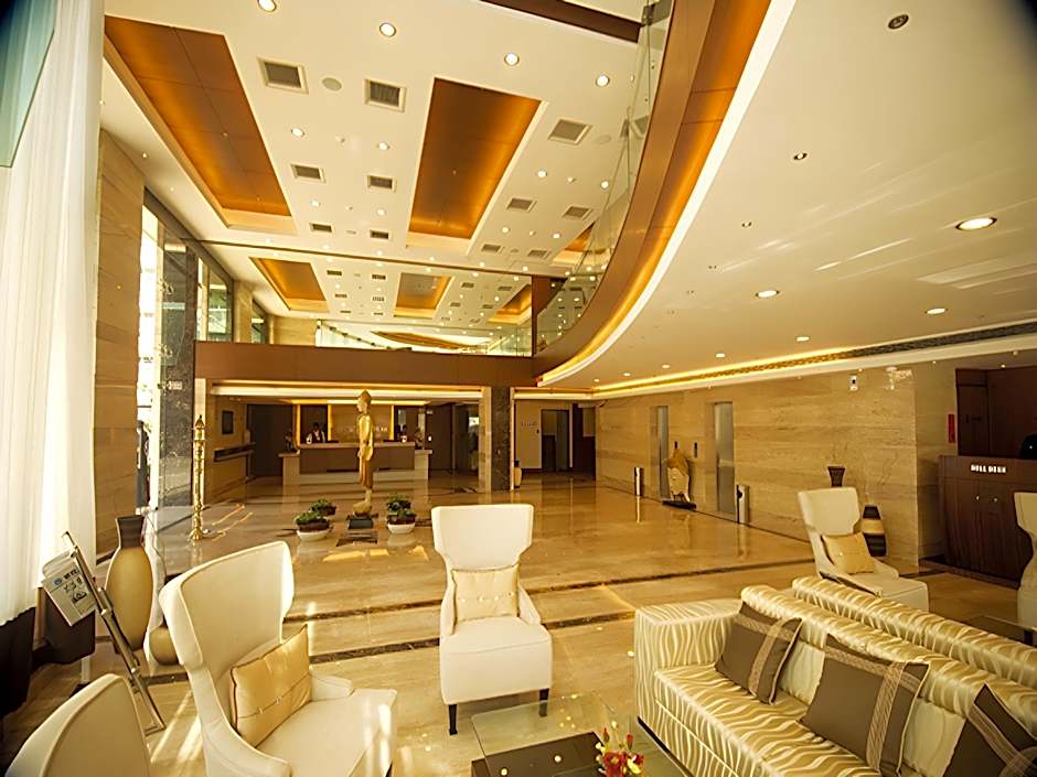 The Ocean Pearl Hotel