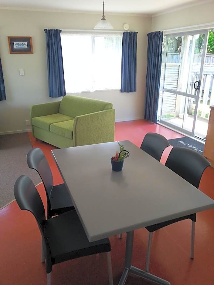 Athenree Hot Springs & Holiday Park