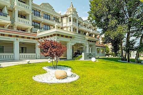 Green Life Apartments Sozopol