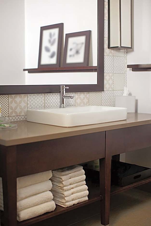 Country Inn & Suites by Radisson, Lawrenceville near Northside