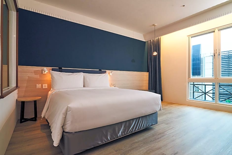 CHECK inn Select Taipei Nangang