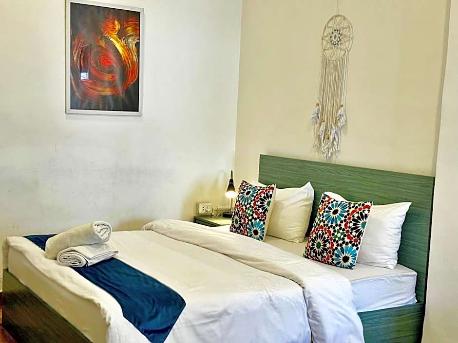 The Sydney Hotel