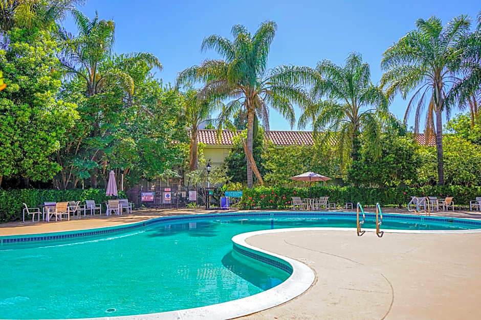 Uptown Oasis San Jose Airport