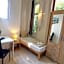 GoodMo Budapest Smart Rooms