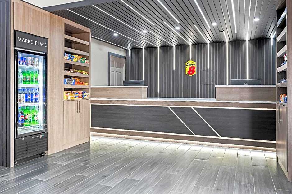 Super 8 by Wyndham Athens