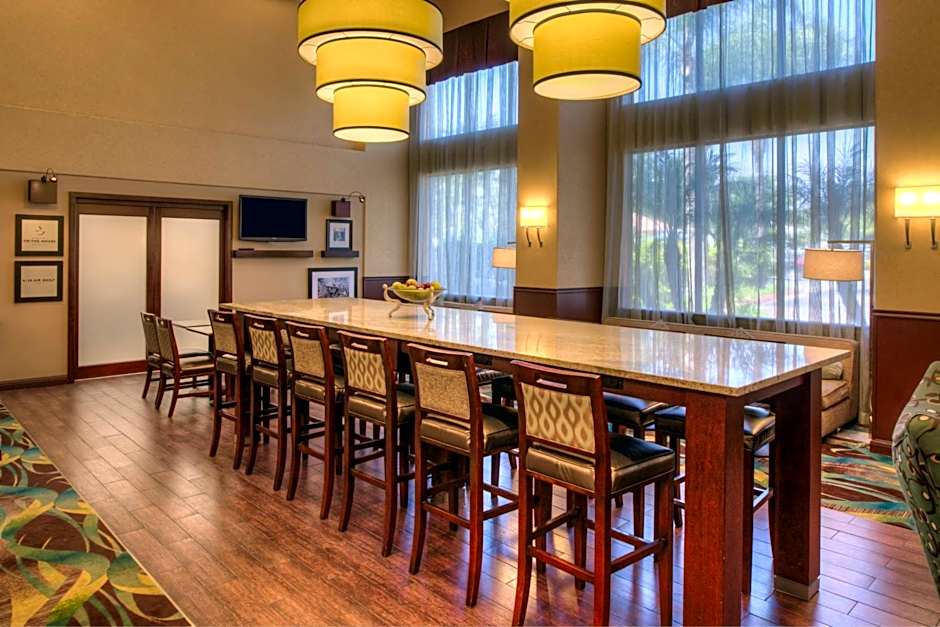 Hampton Inn By Hilton And Suites Ontario