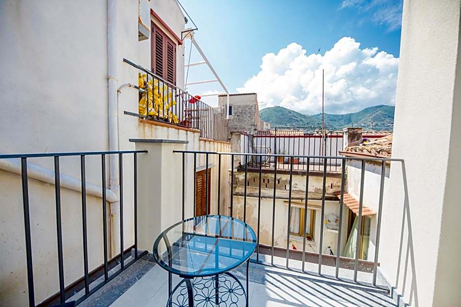 Ossuna Bay Hotel Boutique