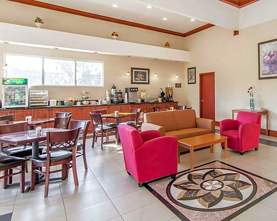 Quality Inn & Suites Cartersville North