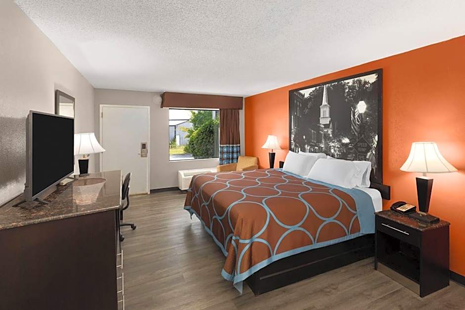 Super 8 by Wyndham Bulls Gap Greeneville Area