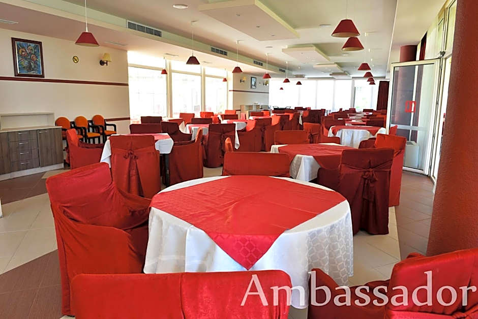 Hotel Ambassador - Free Parking