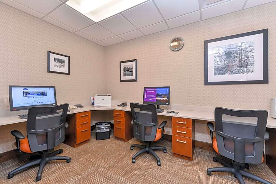 Hampton Inn By Hilton & Suites Boulder North