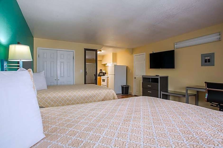 Pinn Road Inn and Suites