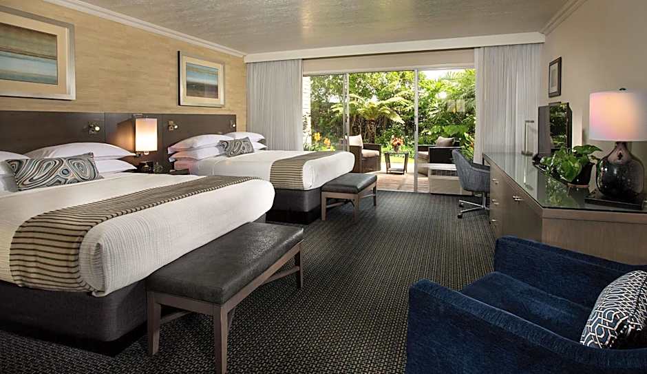 West Beach Inn, a Coast Hotel