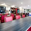 Holiday Inn Express Plymouth By IHG