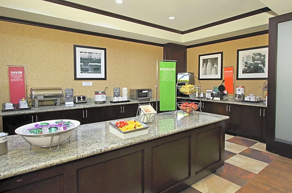 Hampton Inn By Hilton & Suites Buffalo