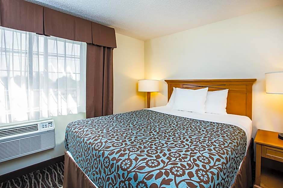 Days Inn by Wyndham Yakima