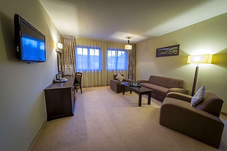 Hotel Krysztal Conference & Spa