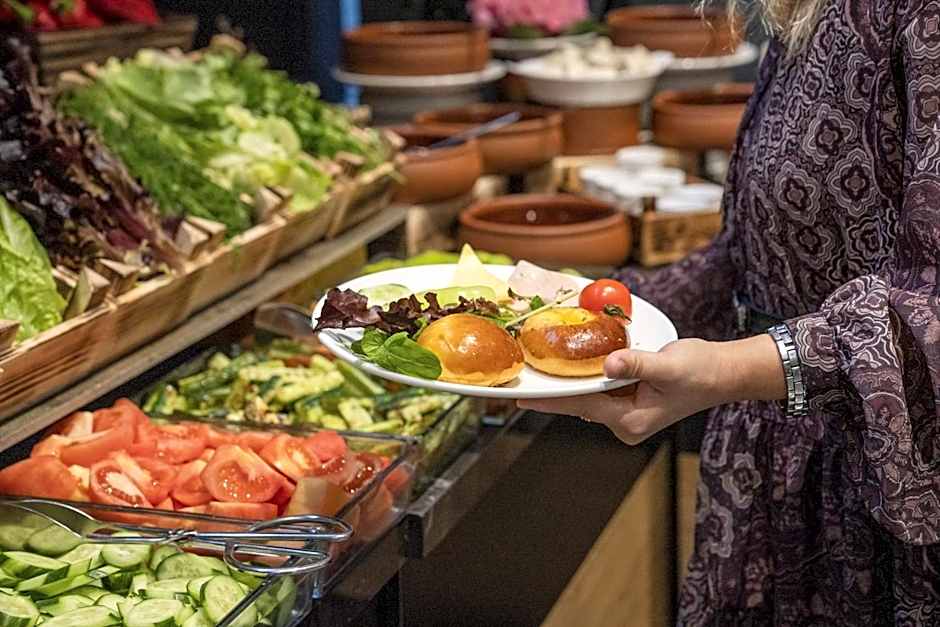 Grand Sapphire City Hotel