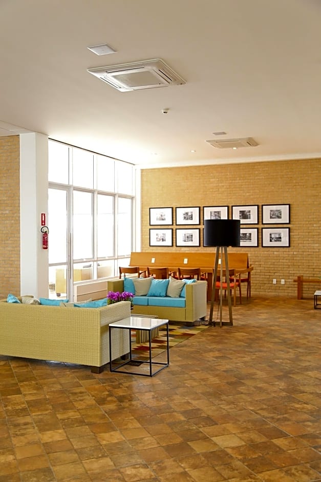 Vitoria Express Dom Pedro