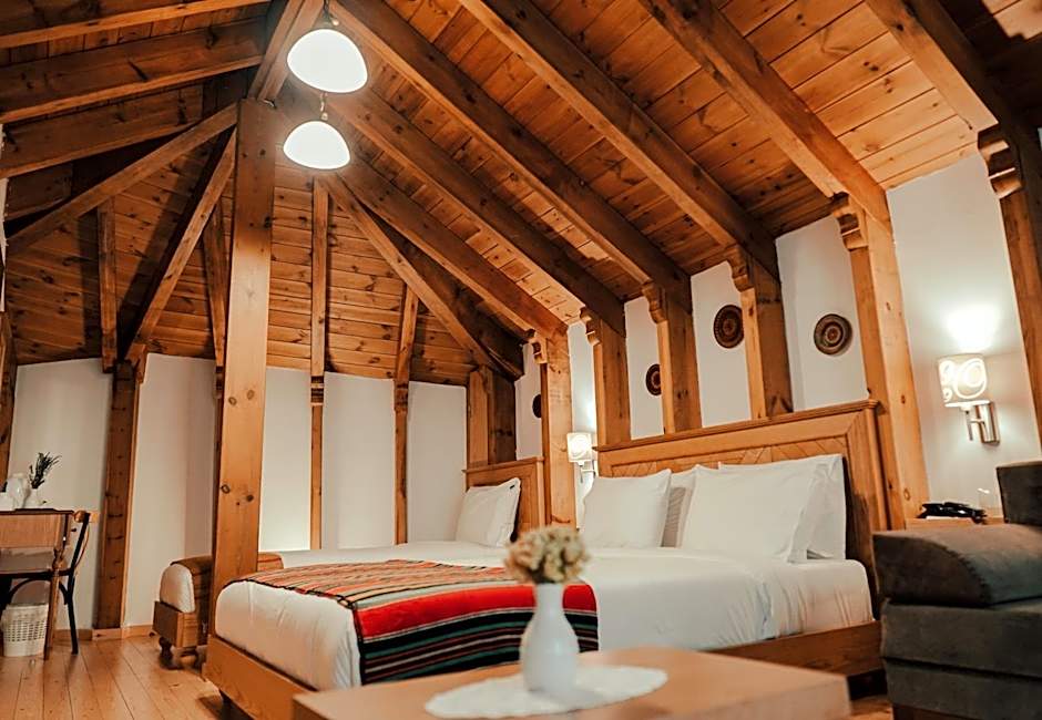 Photo 1 of 6 of Chalet