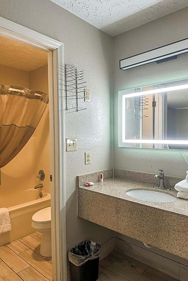 Regal Inn Guntersville By OYO Hwy 431