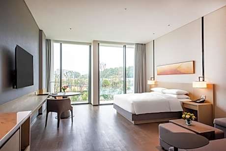 King Room with Sofa Bed and Garden View